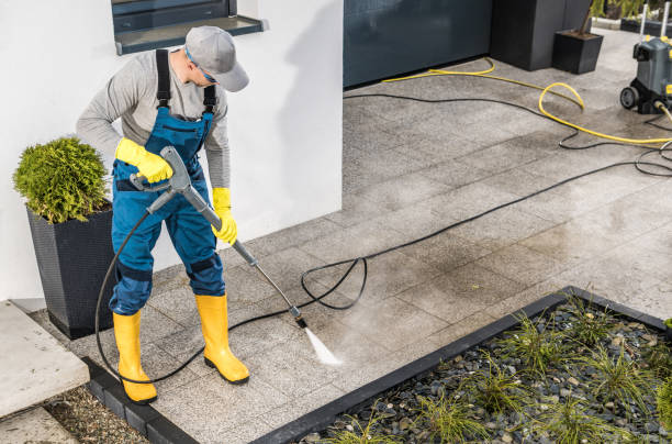 Why Choose Our Certified Pressure Washing Experts for Your Project Needs in Whitemarsh Island, GA?